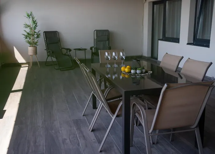 Apartment Town View *